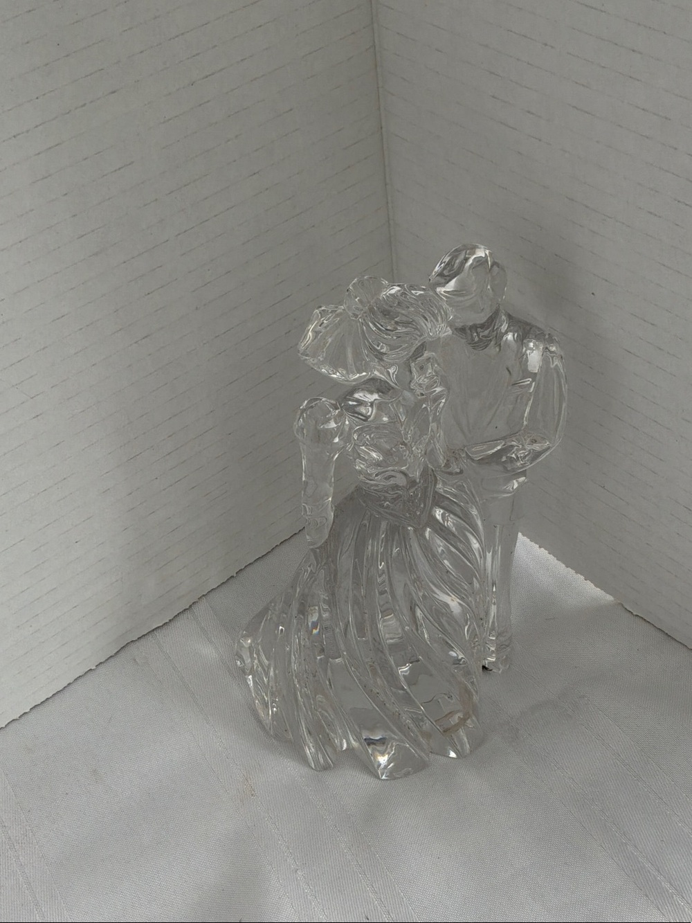 LenoxCrystal Couples Figurine - Clear Glass Home Art